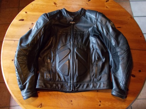 Blouson moto cuir - moto,